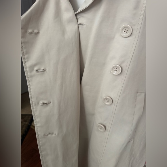 NY&Co Double-breasted Light tan Trench Coat, Size Large - Picture 3 of 8